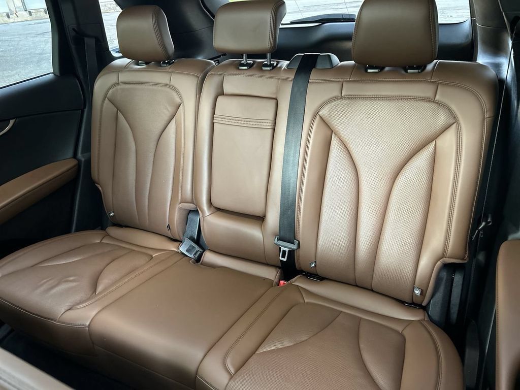 Used 2023 Lincoln Nautilus Reserve AWD/4WD image 23