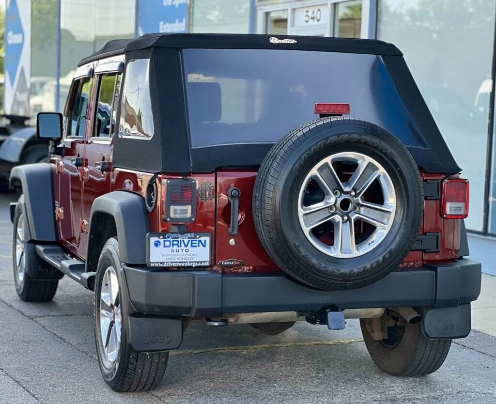 Used 2010 Jeep Wrangler Unlimited Sport AWD/4WD image 3