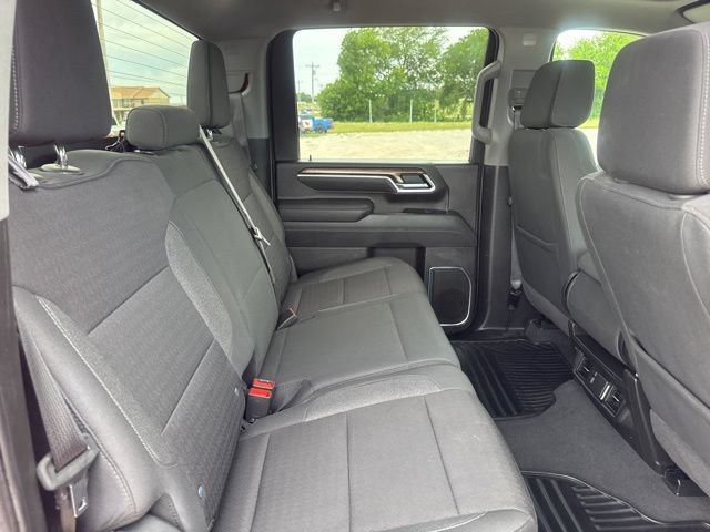 Used 2025 Chevrolet Silverado 2500 LT w/ Convenience Package AWD/4WD image 22