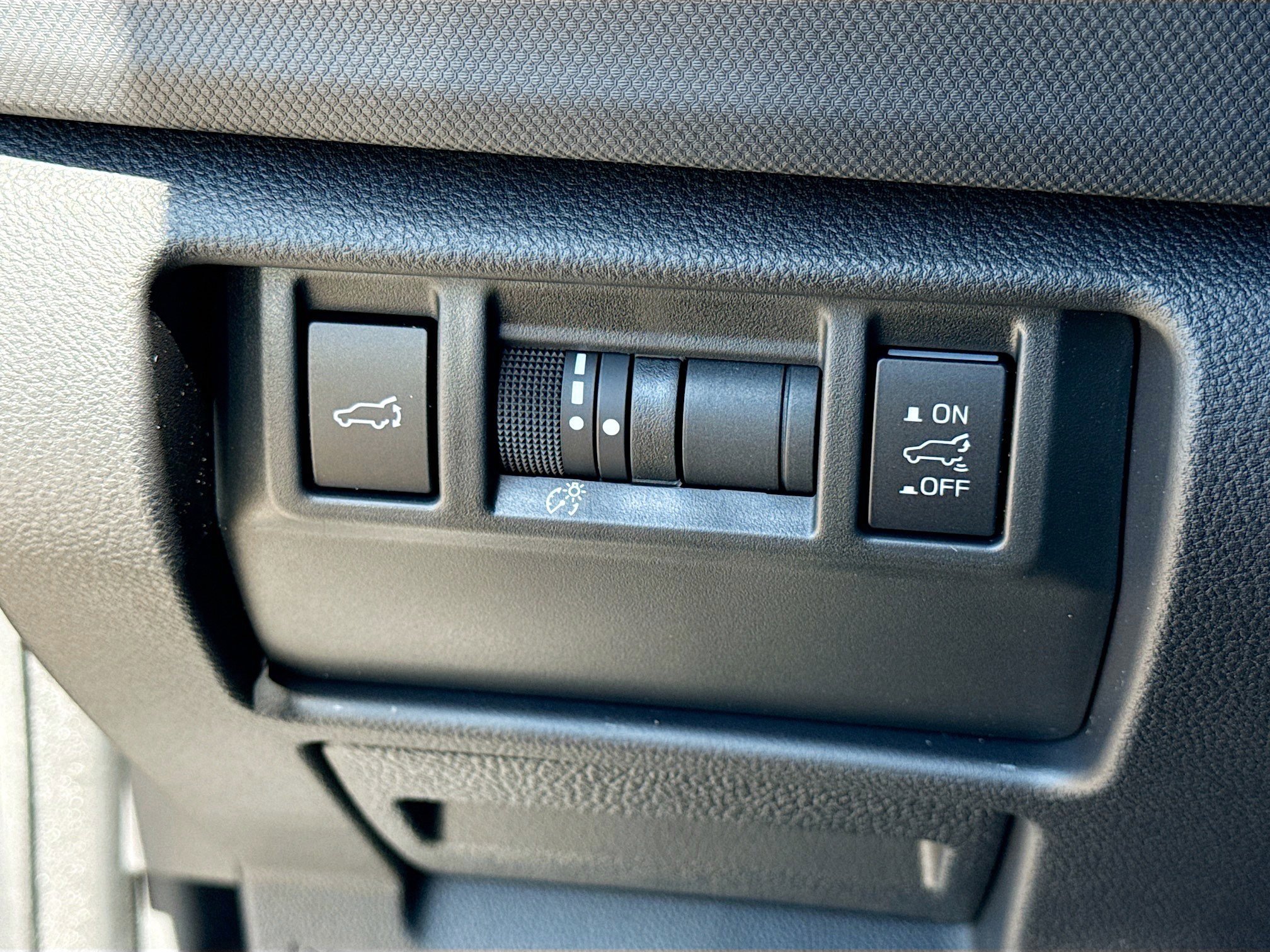 Used 2026 Subaru Forester Premium AWD/4WD image 34