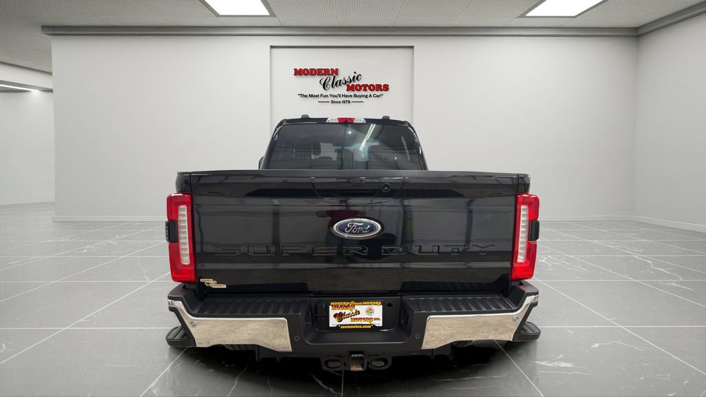 Used 2025 Ford F250 Lariat AWD/4WD image 4