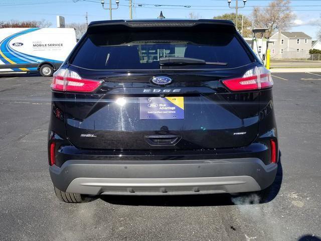 Certified 2024 Ford Edge SEL w/ Convenience Package image 5