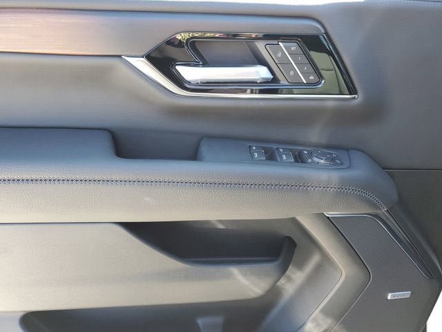 New 2026 GMC Yukon XL Denali w/ Sun & Power Step Package AWD/4WD image 17