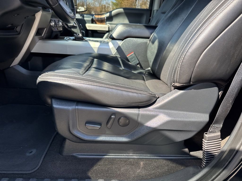 Used 2020 Ford F150 Lariat w/ Equipment Group 502A Luxury AWD/4WD image 19