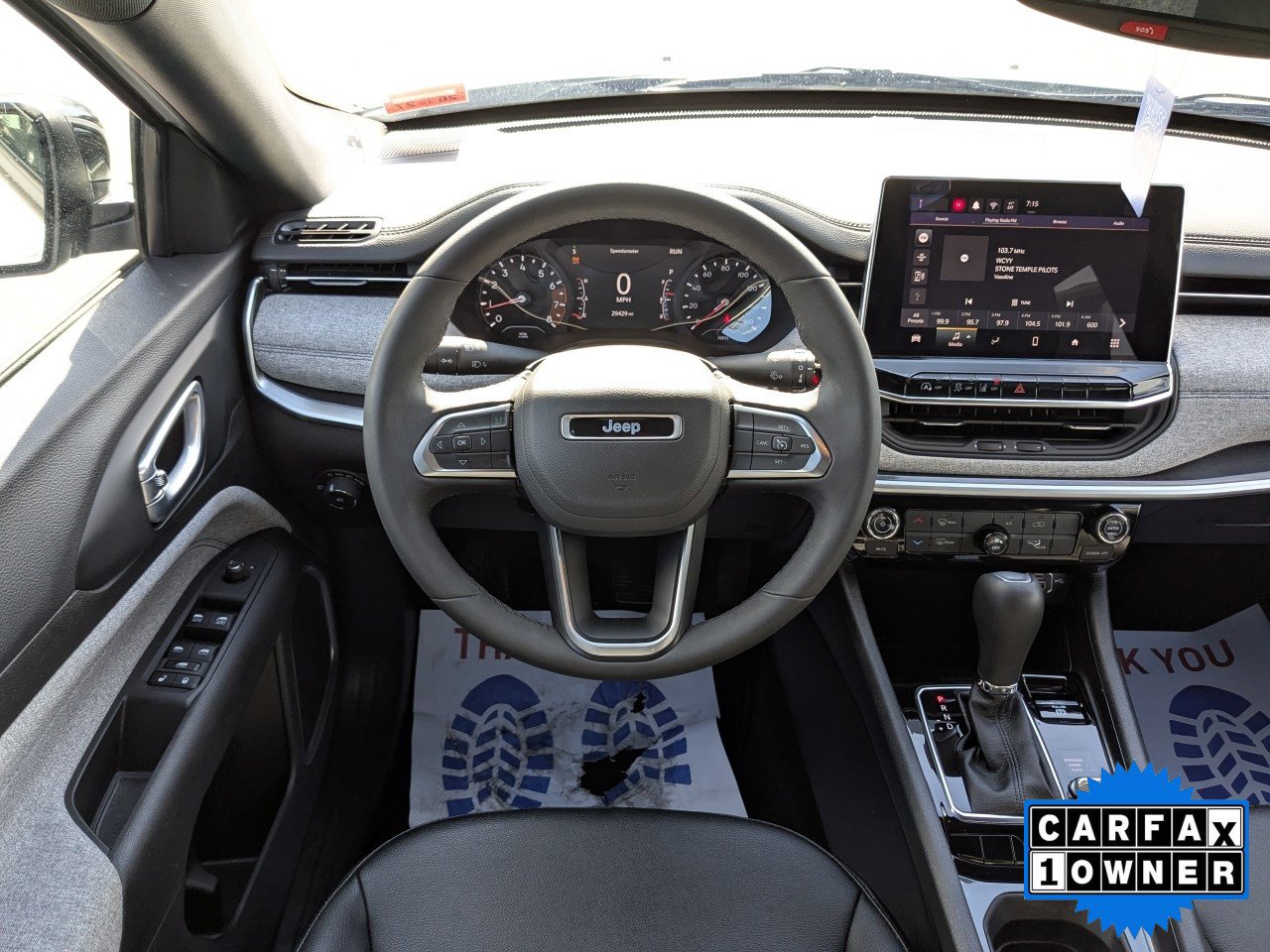 Used 2024 Jeep Compass Latitude image 17