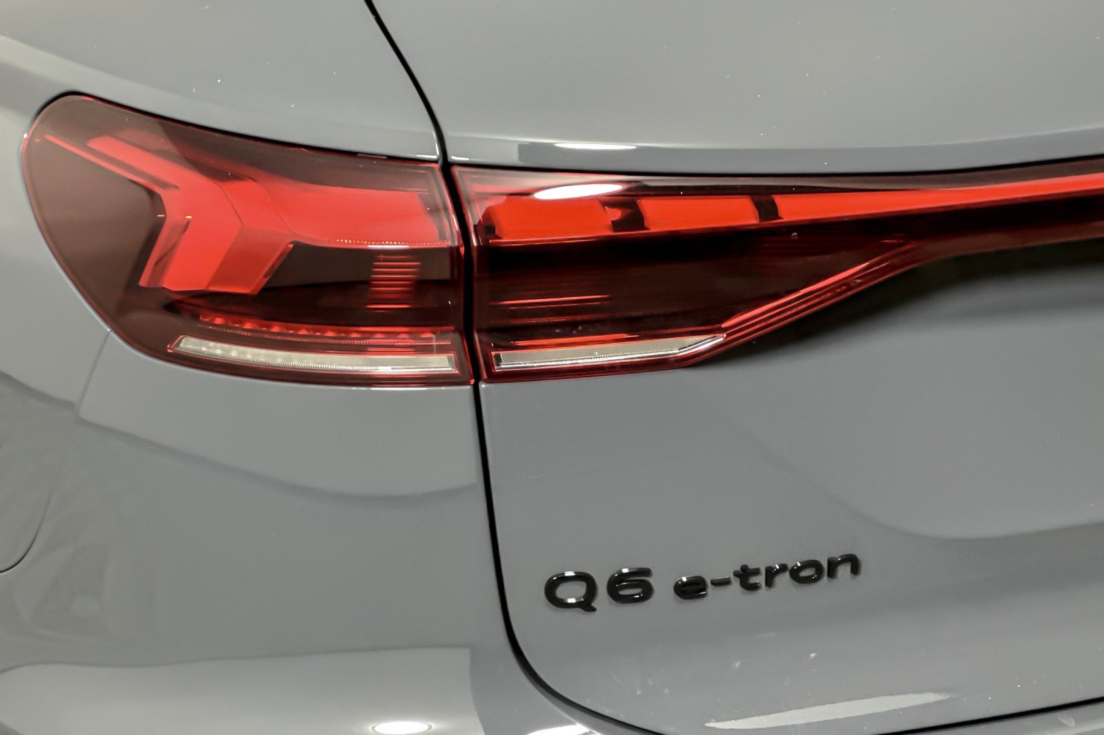 New 2027 Audi Q6 e-tron Premium AWD/4WD image 26