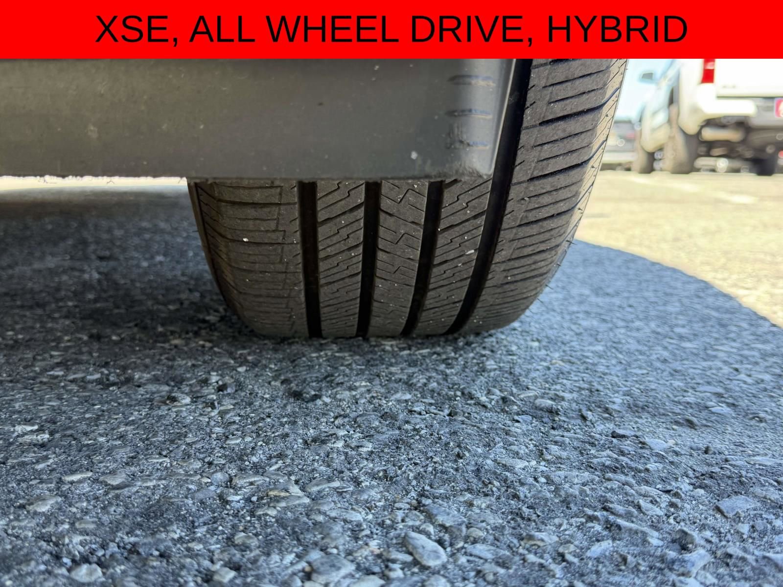 Used 2023 Toyota Sienna XSE w/ XSE Plus Package AWD/4WD image 14