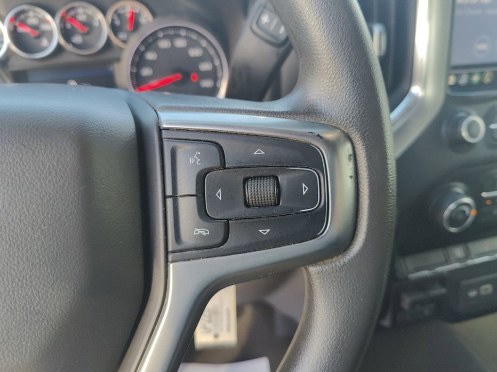 Used 2020 Chevrolet Silverado 2500 LT AWD/4WD image 24