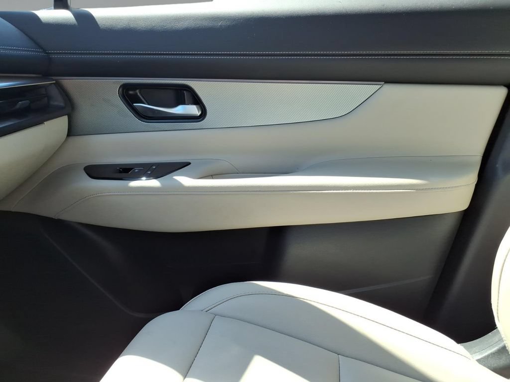 Used 2025 Nissan Murano SL AWD/4WD image 26