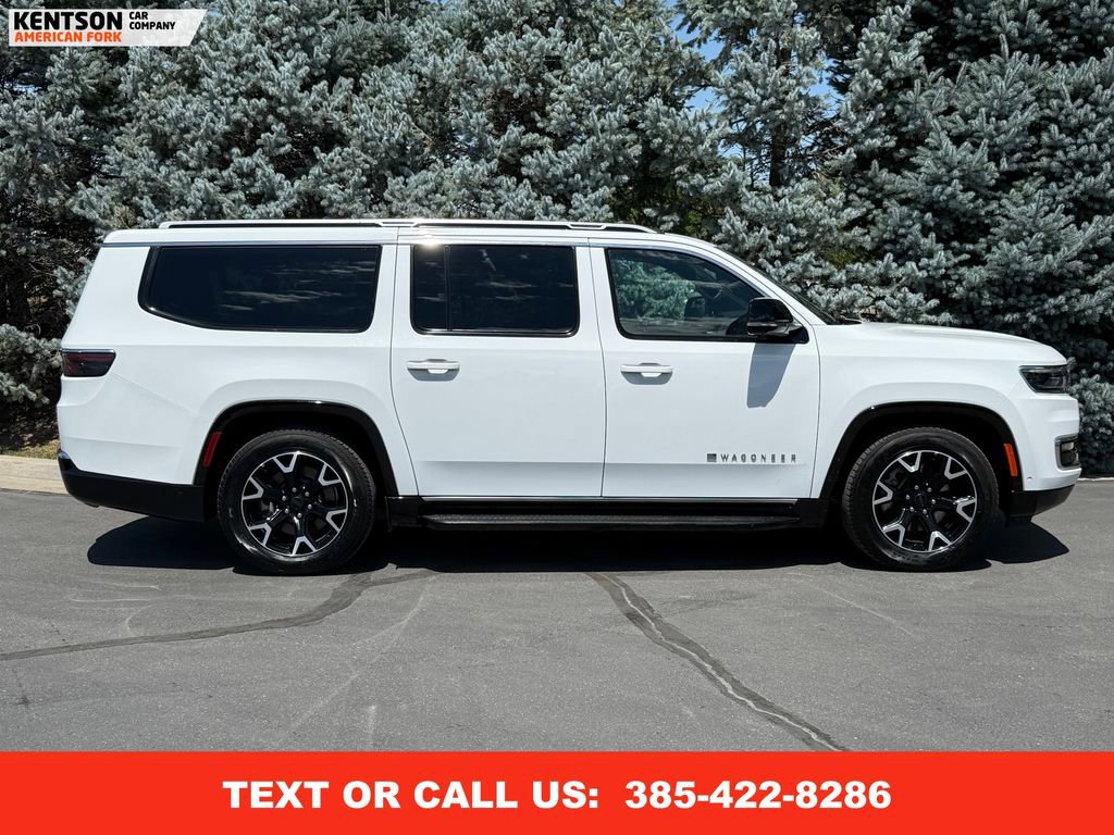 Used 2025 Jeep Wagoneer L Series III image 10
