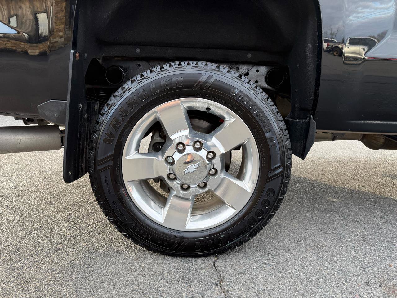 Used 2016 Chevrolet Silverado 2500 LTZ w/ Duramax Plus Package image 44