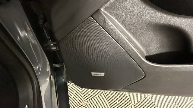 Used 2022 Cadillac XT5 Luxury FWD image 32