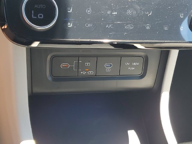 New 2026 Hyundai Tucson Limited AWD/4WD image 30