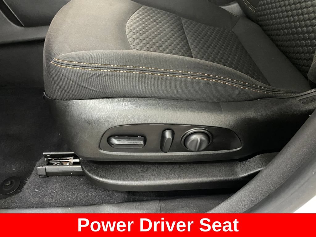 Certified 2021 GMC Terrain SLE w/ Driver Convenience Package FWD image 9
