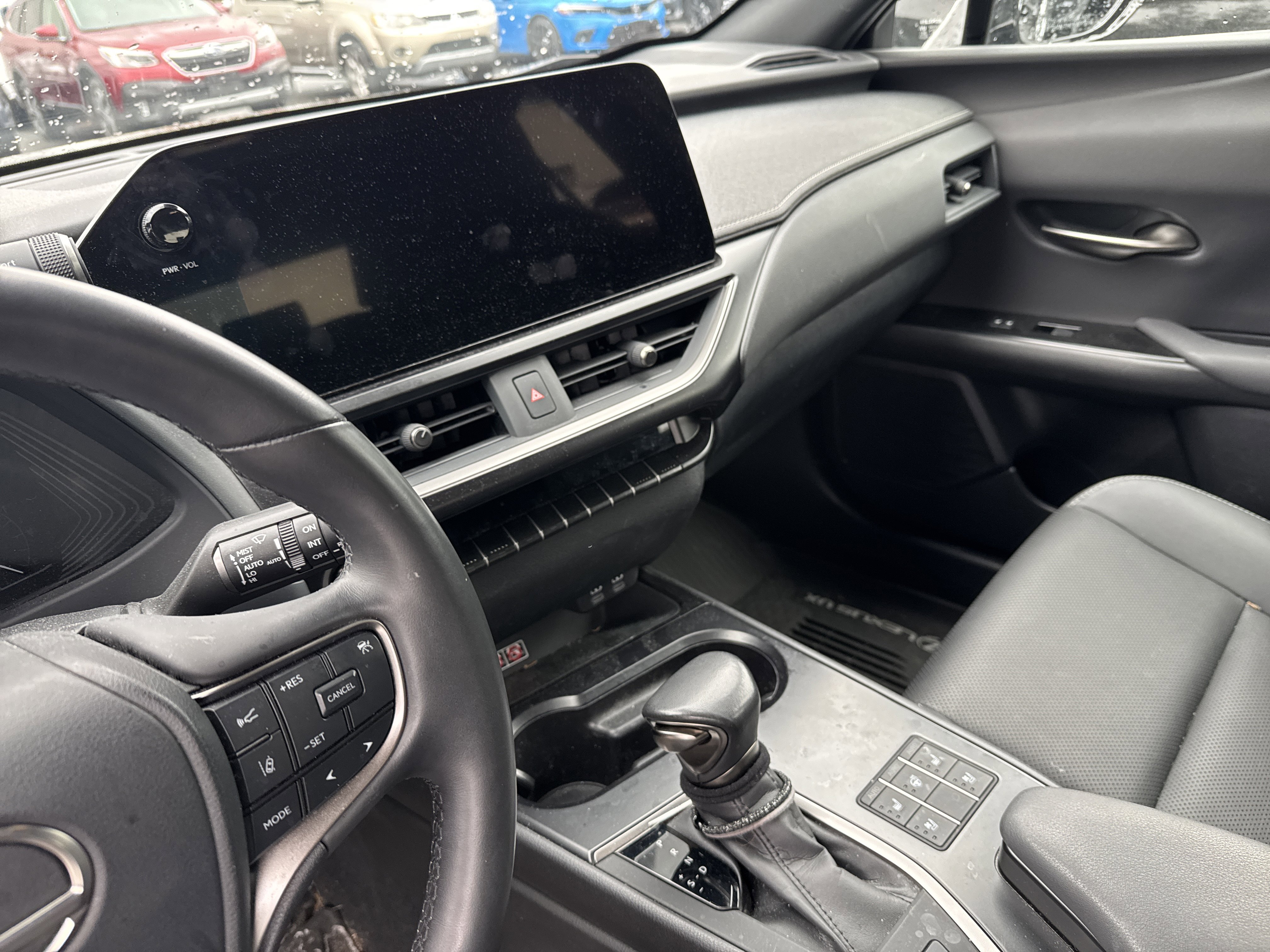 Used 2023 Lexus UX 250h 250h Premium w/ Accessory Package (Z2) image 12