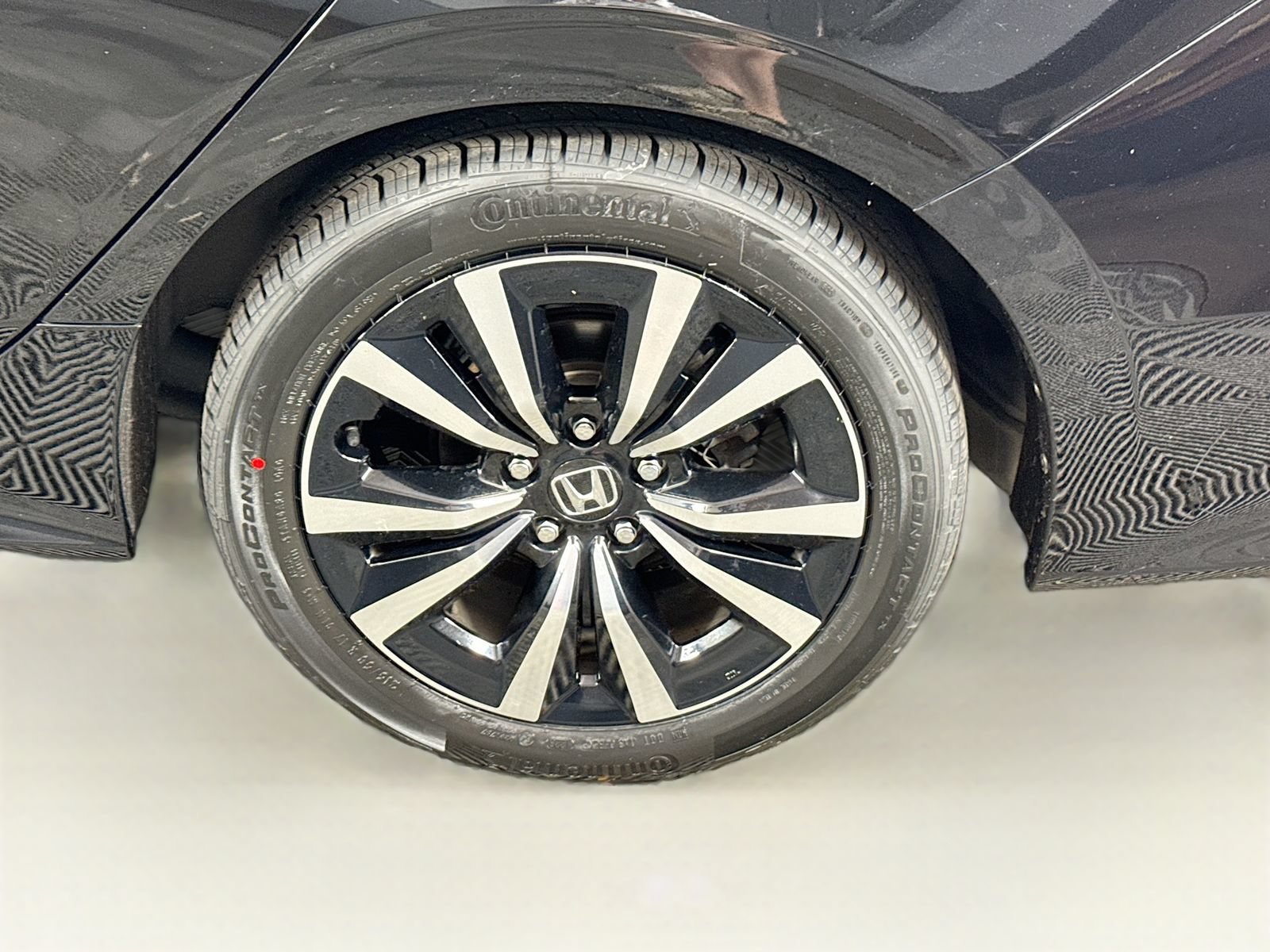Used 2023 Honda Civic EX image 9