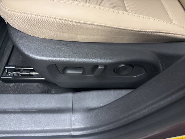 Used 2024 Buick Envision Preferred image 20