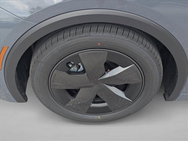 New 2026 Toyota Prius Plug-In Hybrid FWD image 10