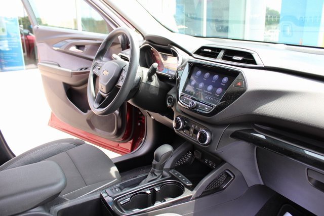 Certified 2023 Chevrolet TrailBlazer LT w/ Convenience Package image 24