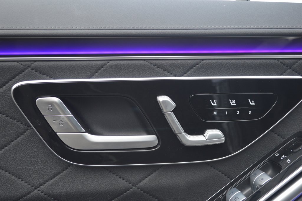 Used 2025 Mercedes-Benz S 580 4MATIC Sedan image 13