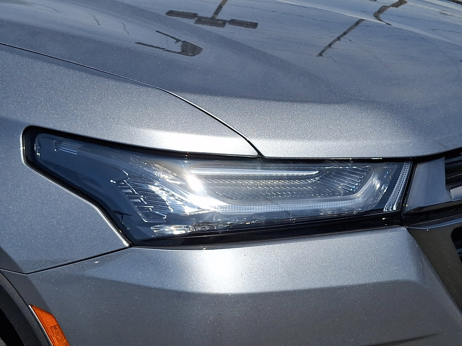 Used 2023 Chevrolet Traverse RS w/ LPO, Floor Liner Package image 9