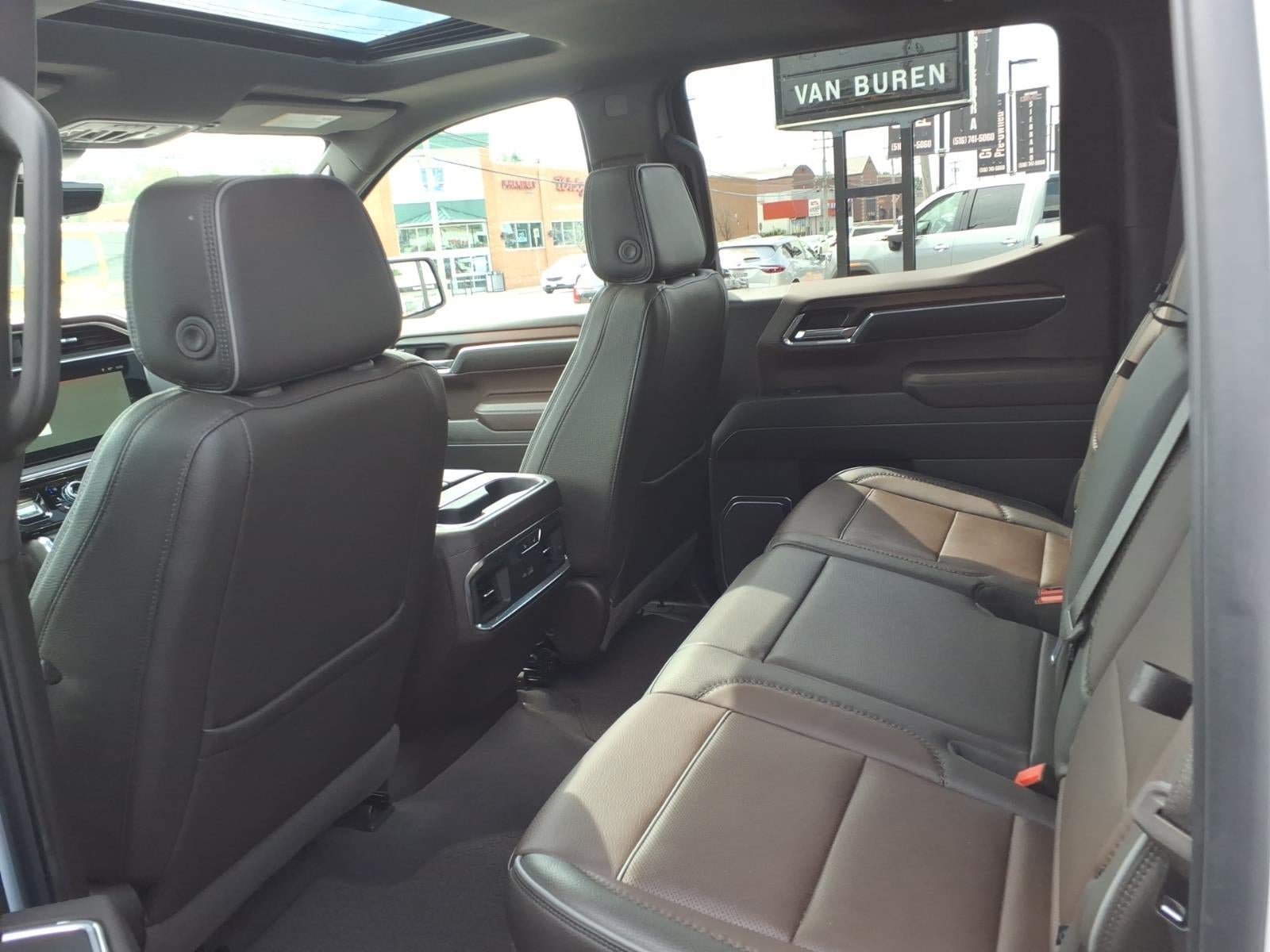 Used 2024 GMC Sierra 1500 Denali w/ Denali Reserve Package AWD/4WD image 14
