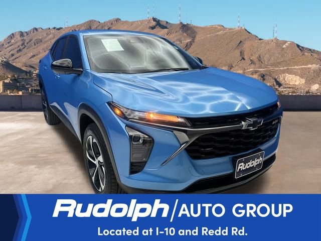 Used 2025 Chevrolet Trax RS image 7