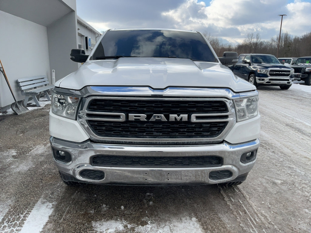 Used 2024 RAM 1500 Big Horn AWD/4WD image 2
