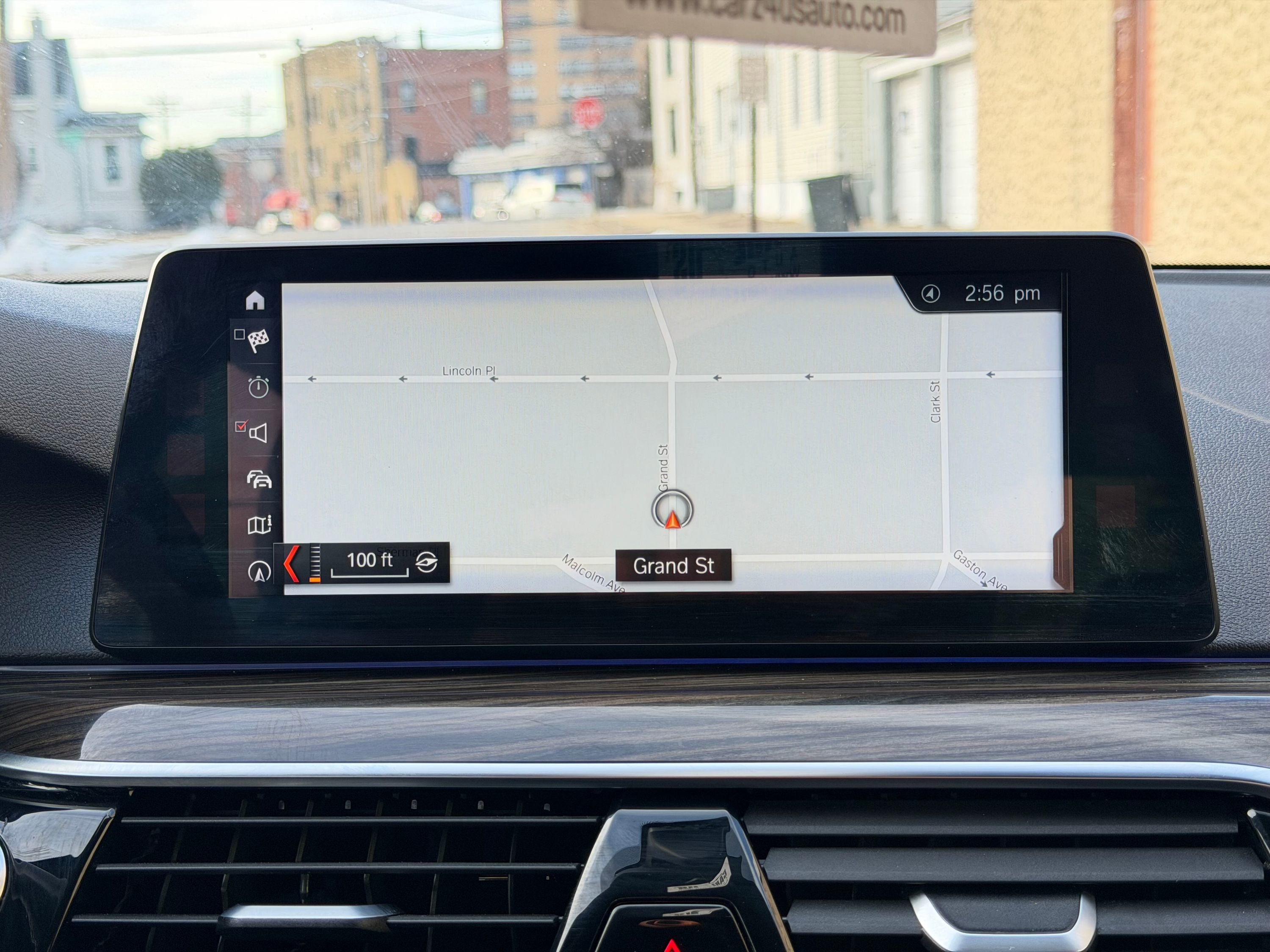 Used 2018 BMW 530i xDrive image 37