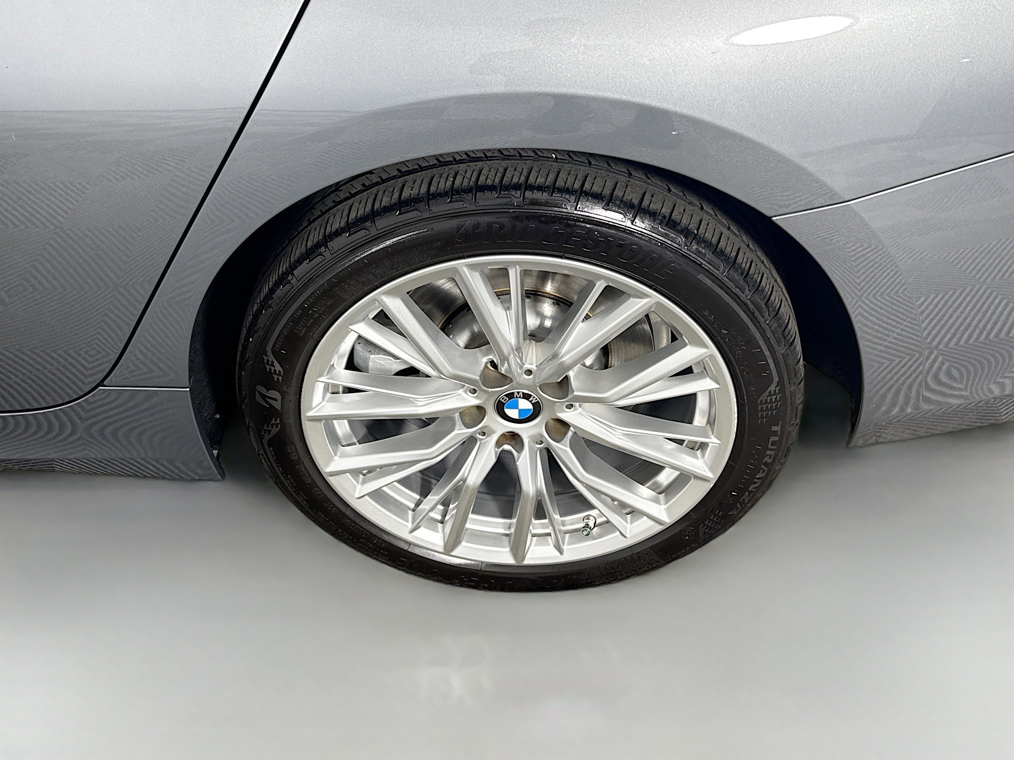 Used 2024 BMW 330i Sedan w/ Convenience Package image 37