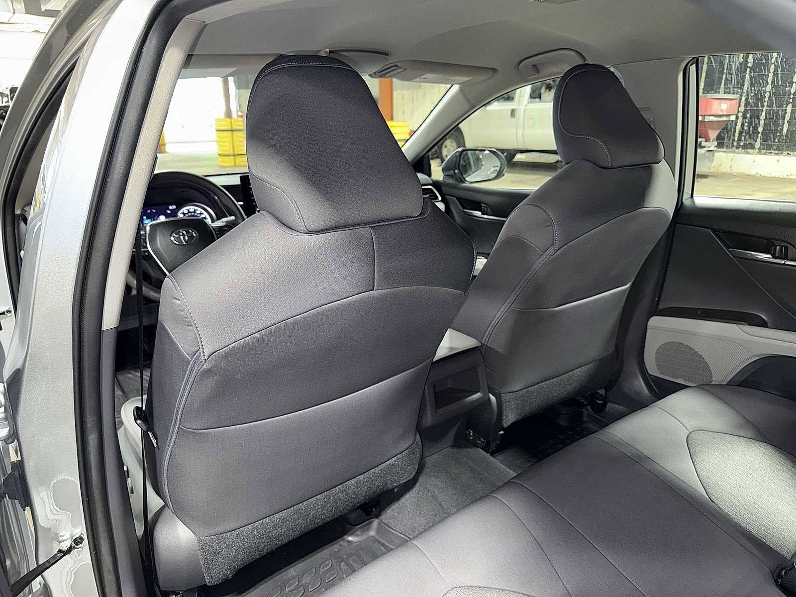 Used 2021 Toyota Camry LE image 27