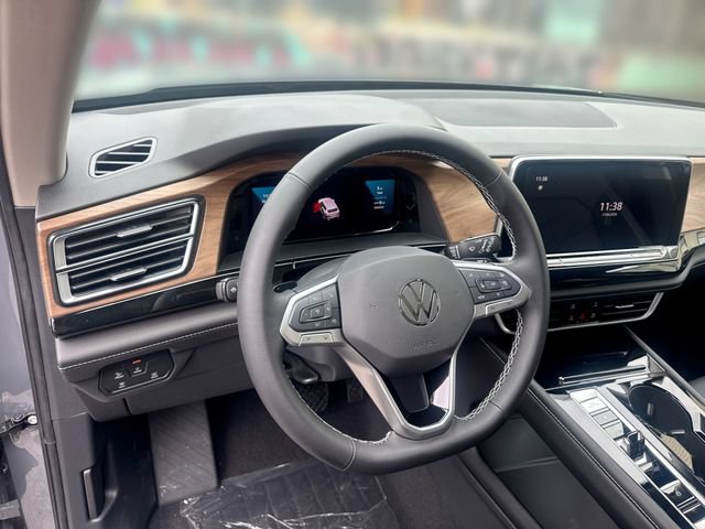 New 2026 Volkswagen Atlas SE FWD image 11