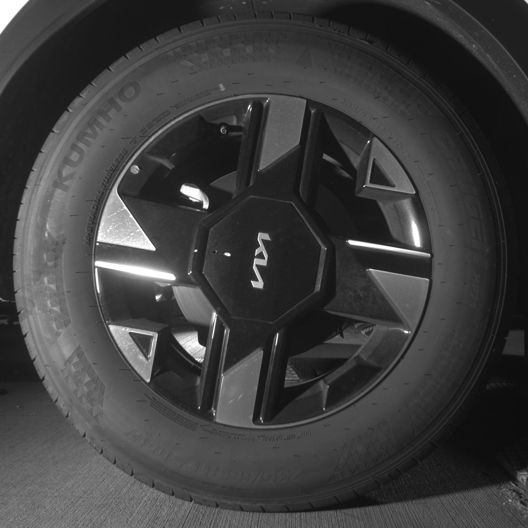 Used 2025 Nissan Rogue SV FWD image 15