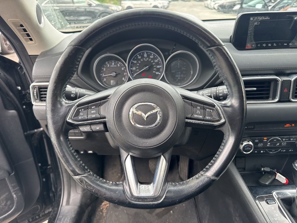 Used 2017 MAZDA CX-5 Touring w/ Preferred Equipment Package FWD image 10