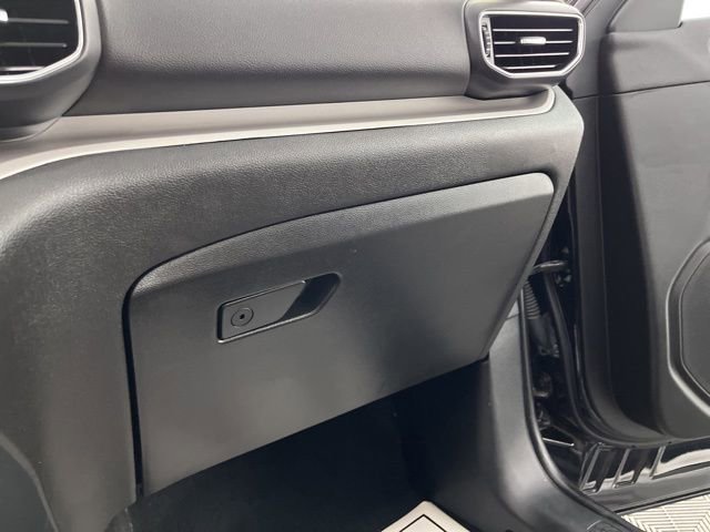 Used 2024 Ford Explorer XLT w/ Equipment Group 202A RWD image 37