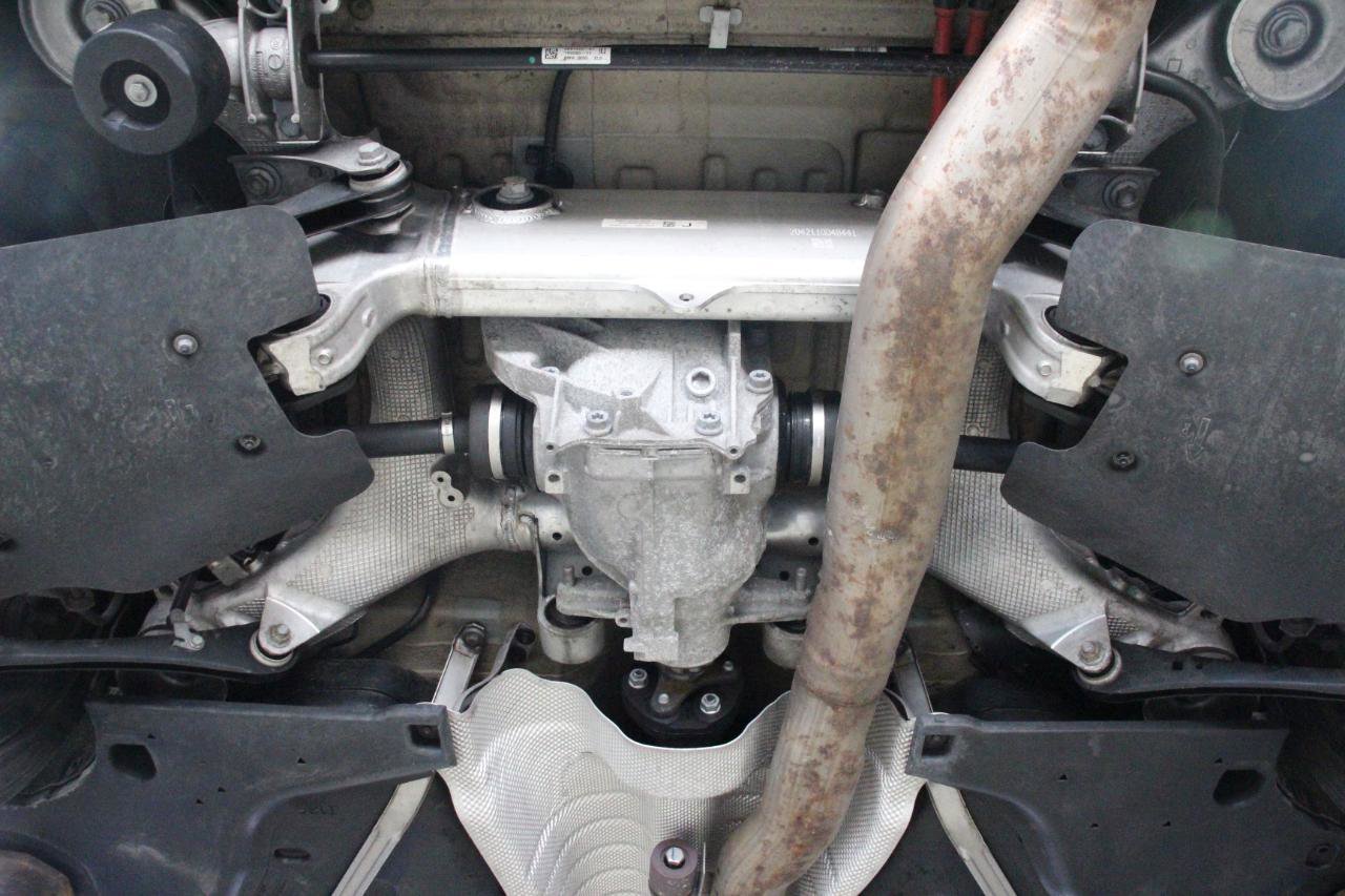 Used 2021 BMW 530i xDrive 530i xDrive Sedan w/ Convenience Package image 97