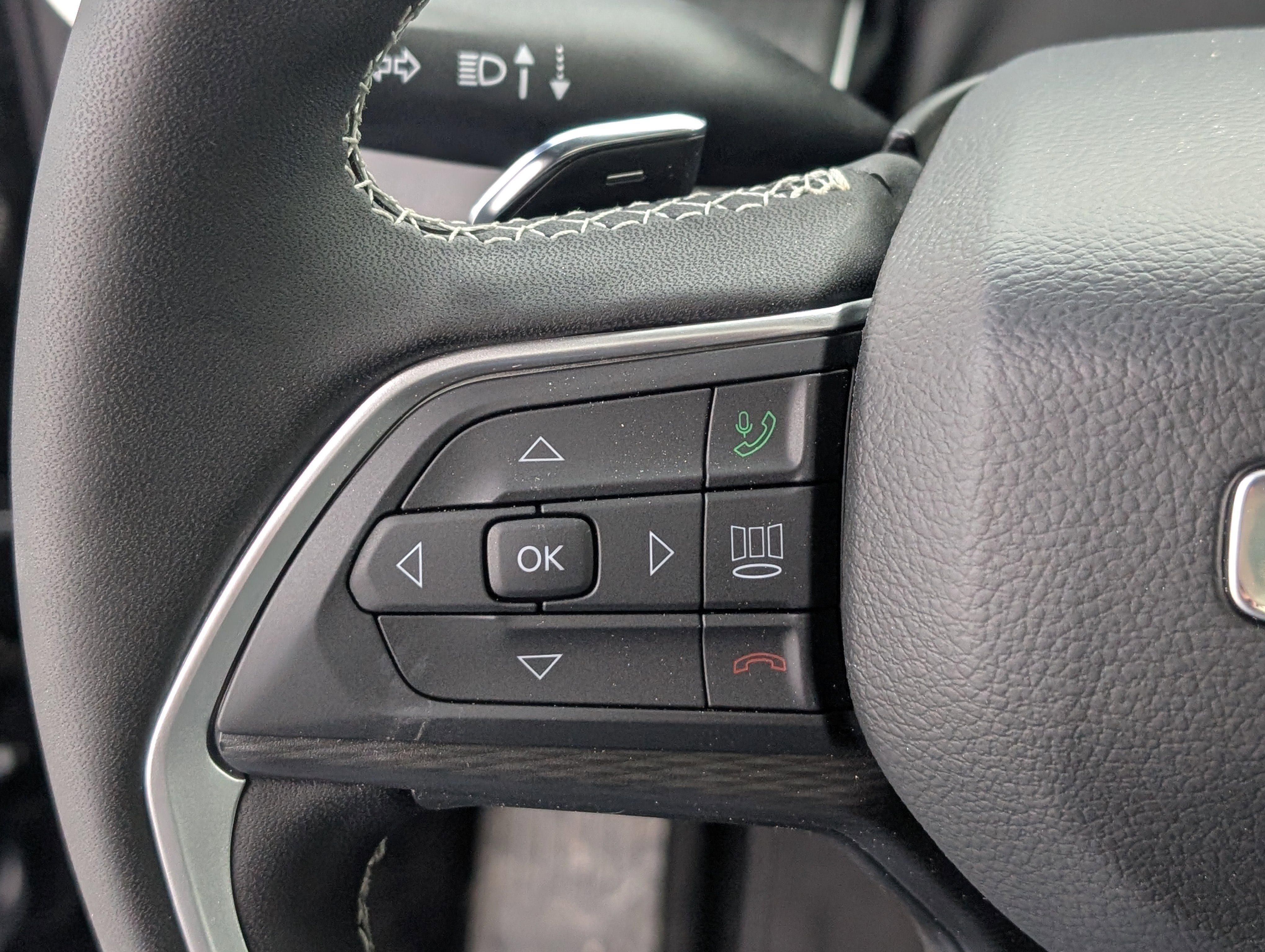 New 2026 Jeep Grand Cherokee Laredo X image 19