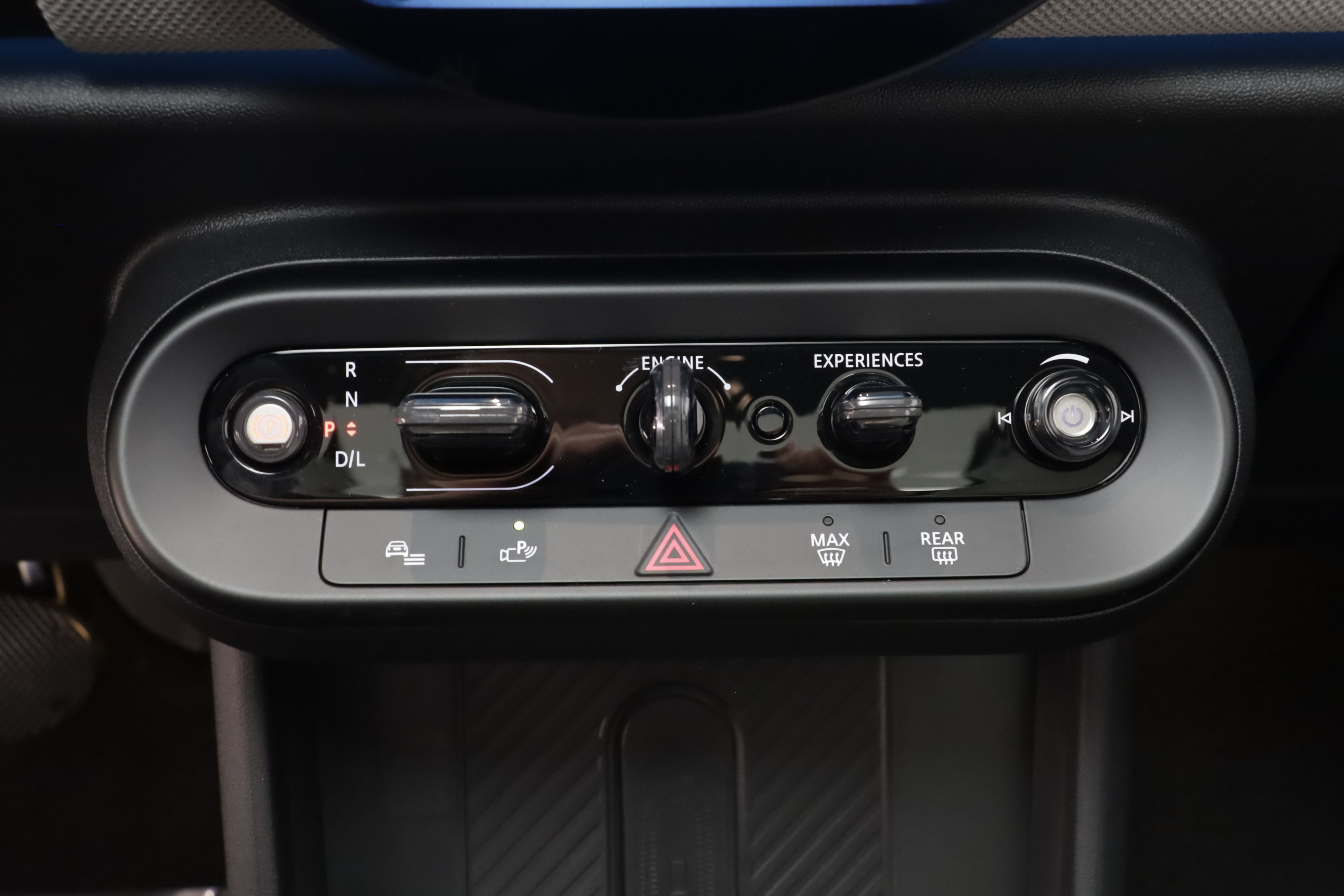 New 2027 MINI Cooper 4-Door Hardtop FWD image 16
