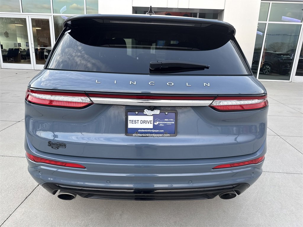 Used 2023 Lincoln Corsair Grand Touring image 6