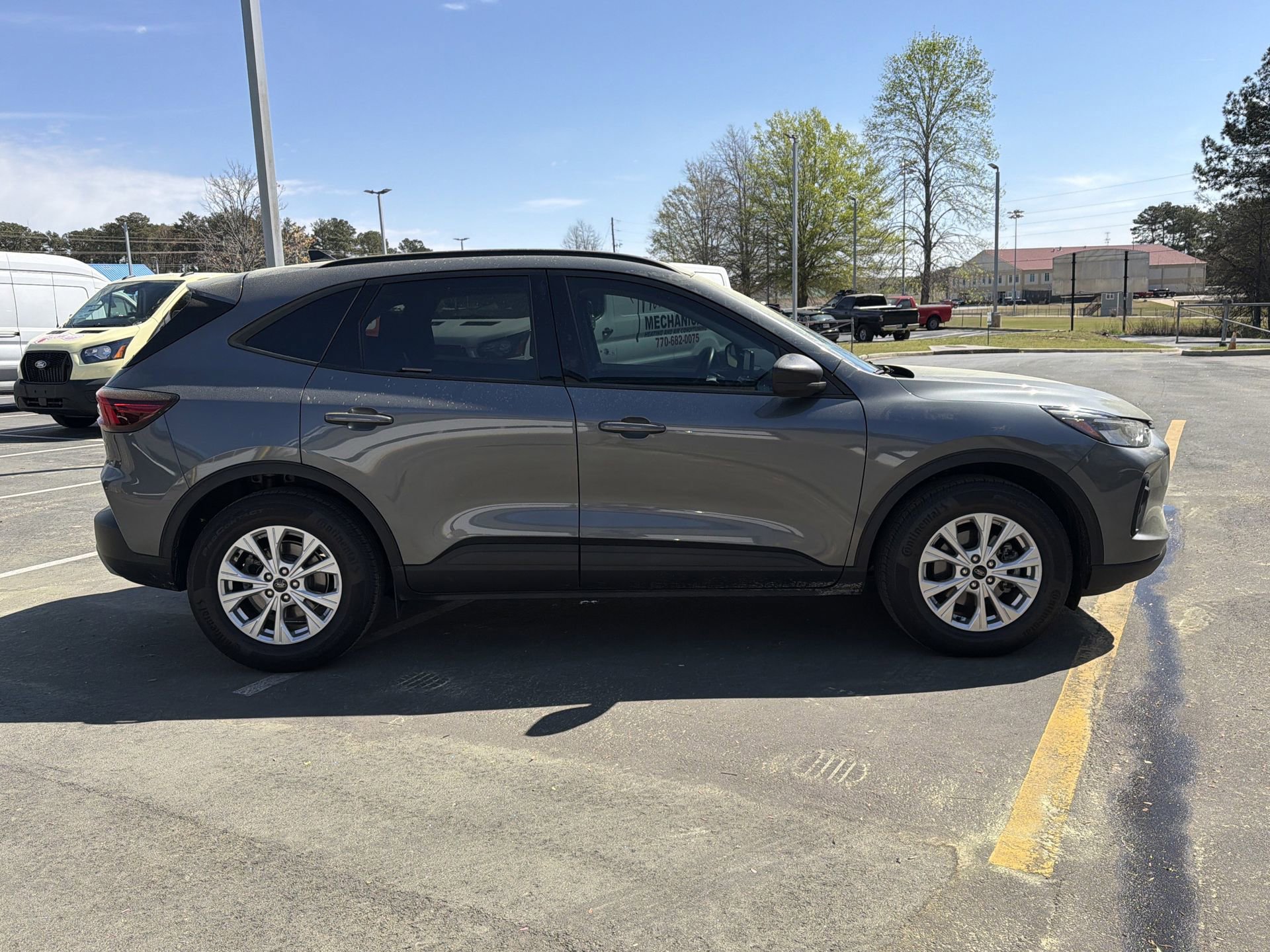 Used 2025 Ford Escape Active image 16