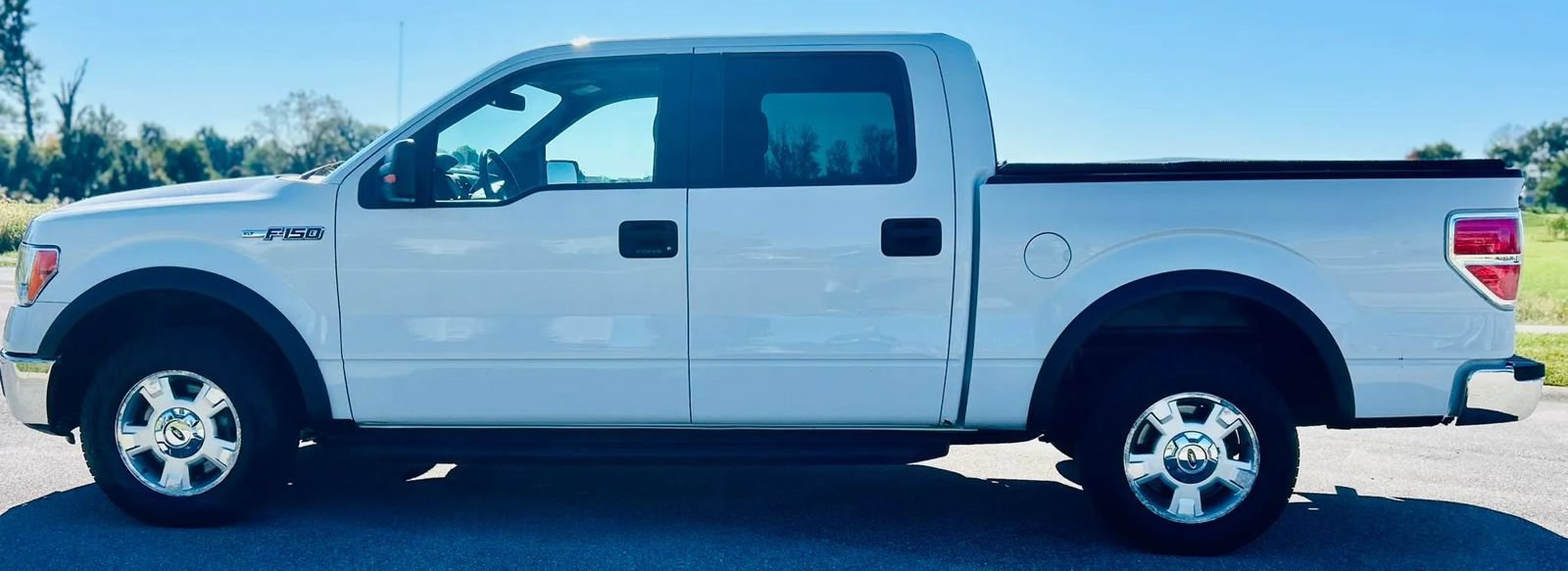 Used 2014 Ford F150 XLT w/ XLT Convenience Package RWD image 7