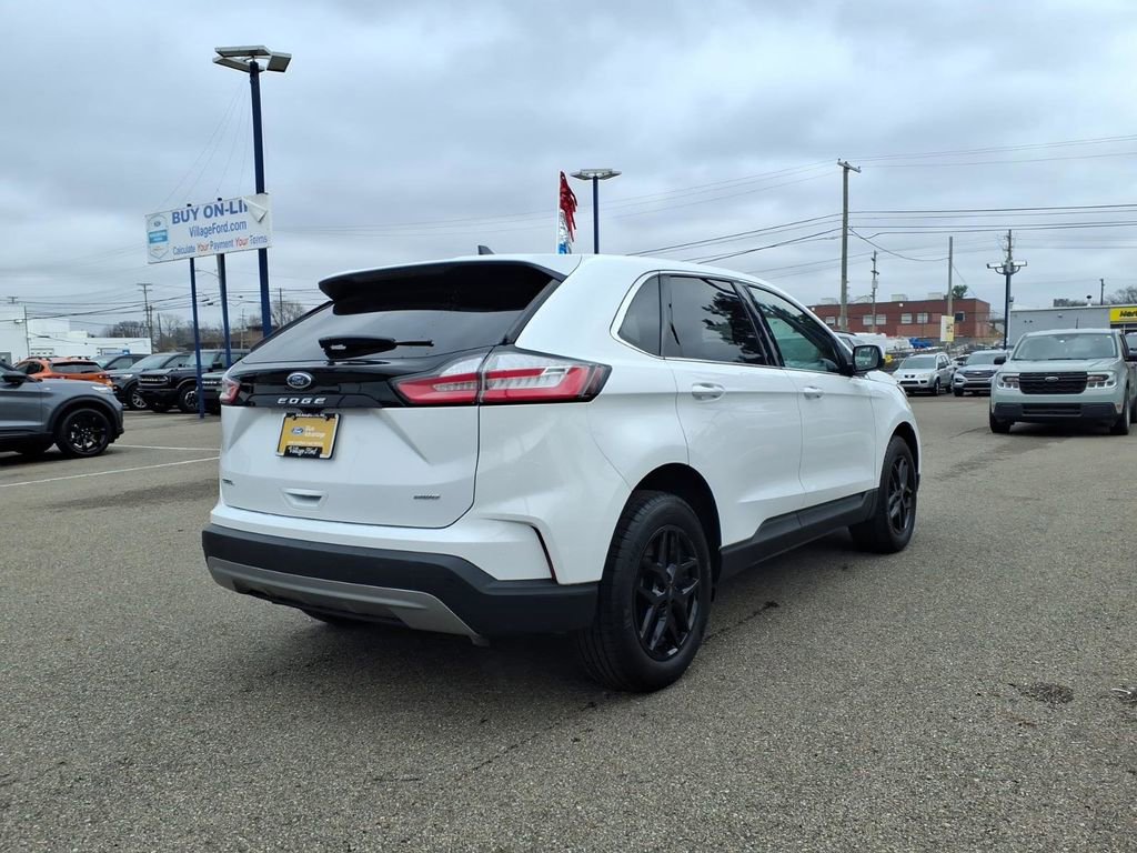 Used 2023 Ford Edge SEL w/ Convenience Package image 6