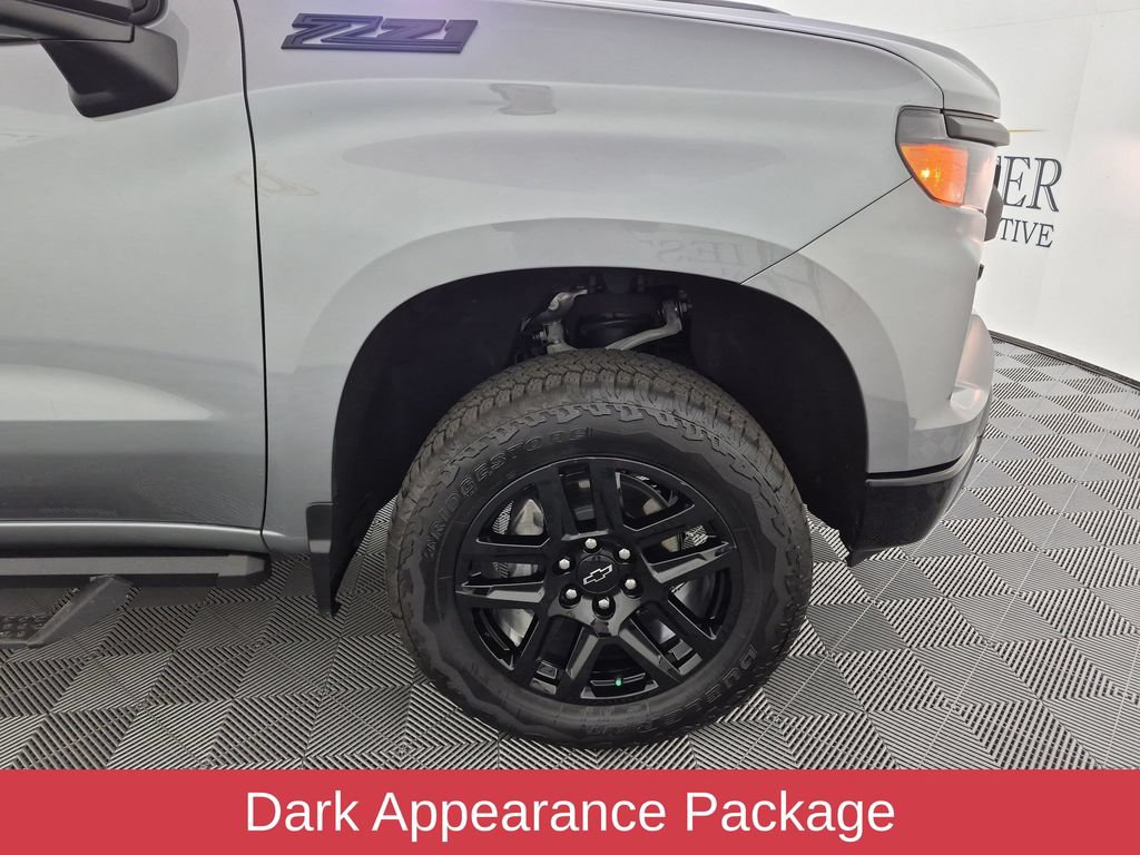 Used 2026 Chevrolet Silverado 1500 Custom Trail Boss w/ Dark Appearance Package AWD/4WD image 11