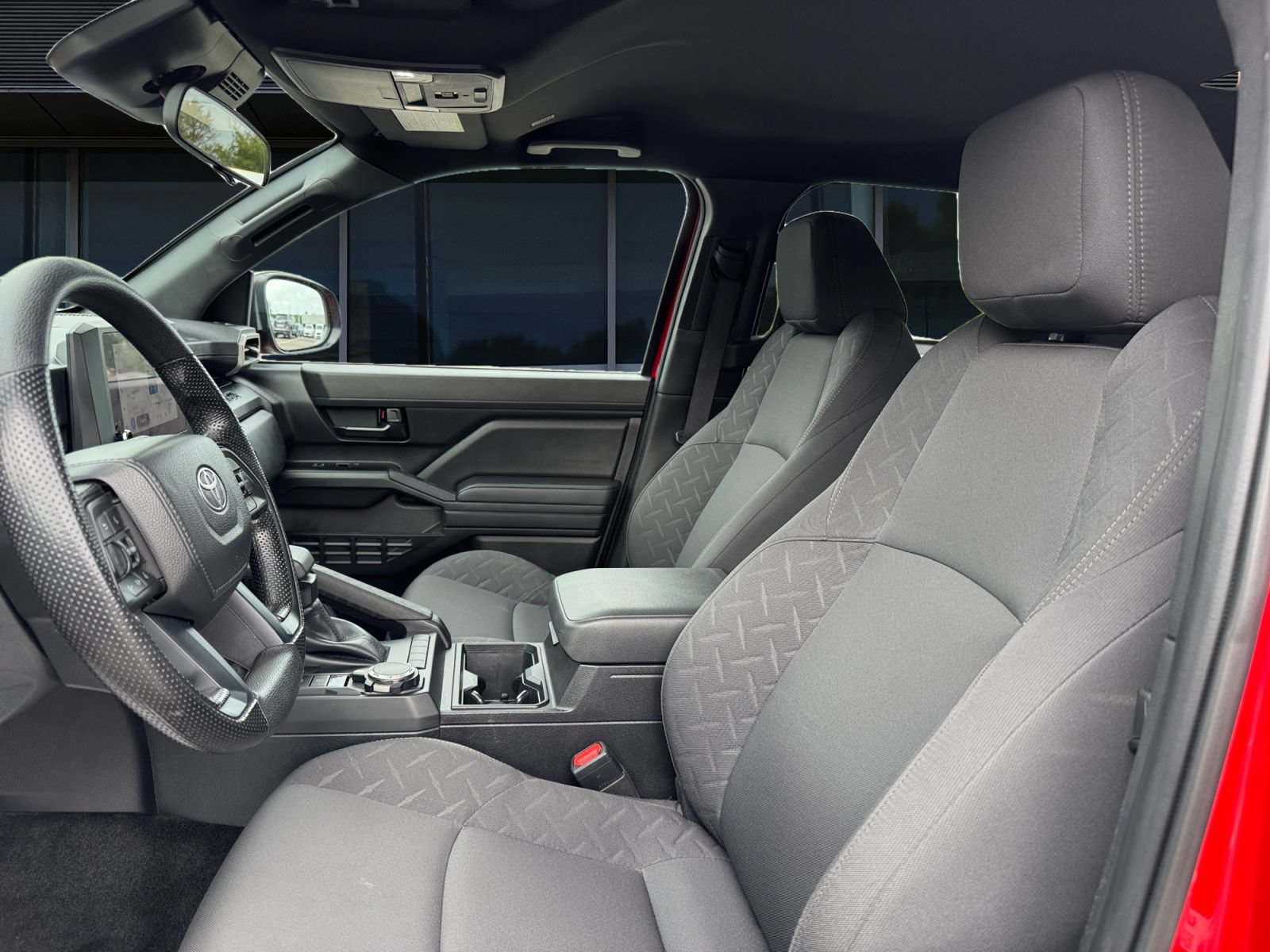 Used 2025 Toyota Tacoma SR AWD/4WD image 2