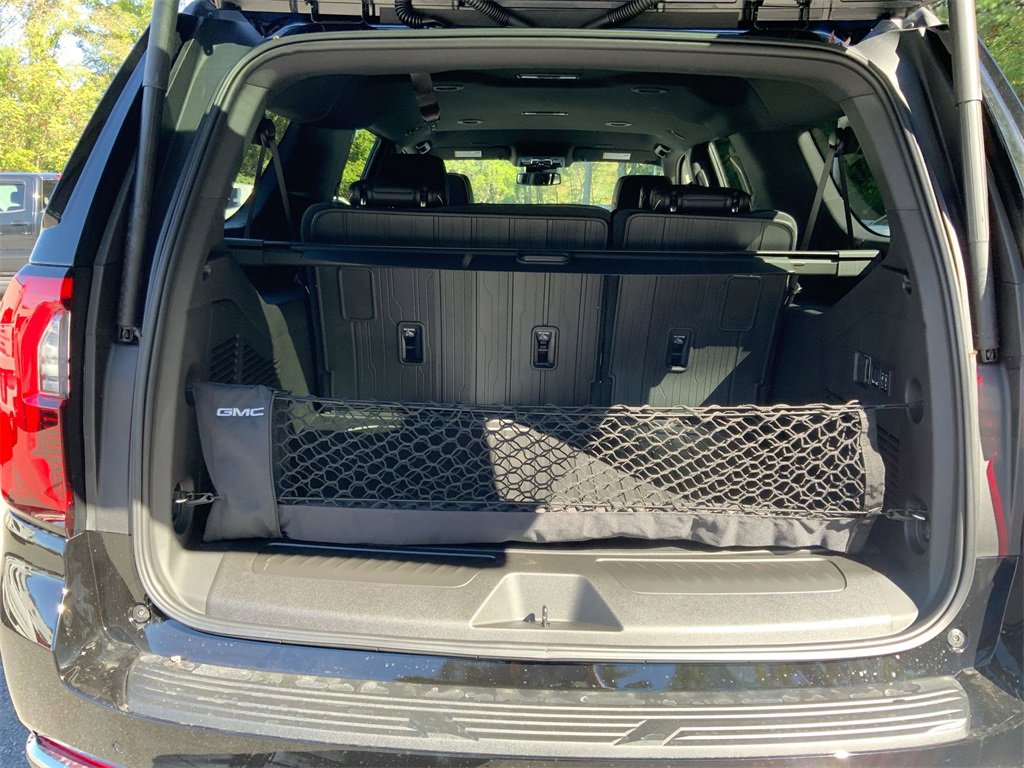New 2026 GMC Yukon XL Elevation w/ LPO, Get Active Package image 25