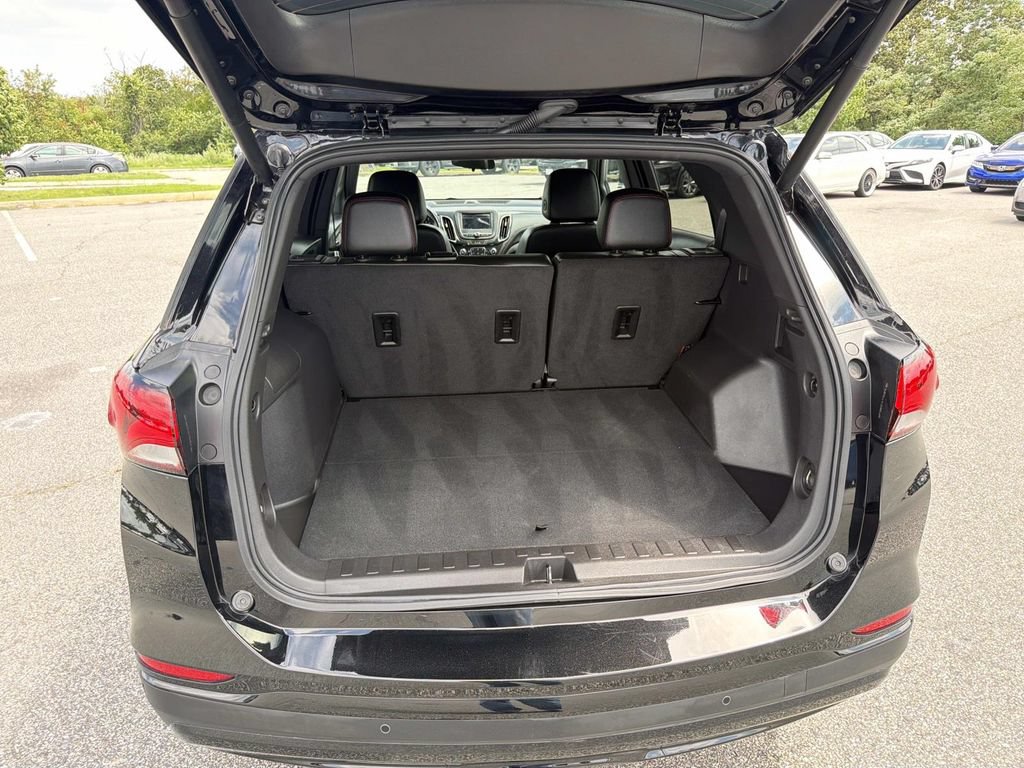 Used 2024 Chevrolet Equinox RS AWD/4WD image 27