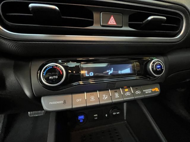 Used 2022 Hyundai Kona Limited AWD/4WD image 27