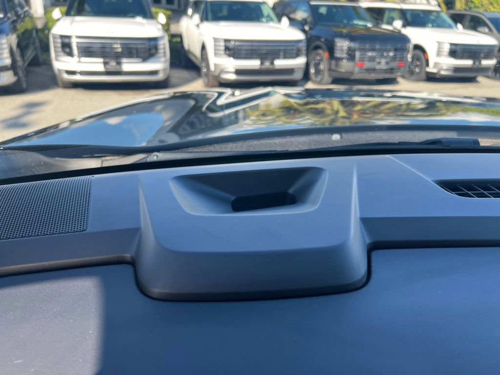 Used 2025 Chevrolet Tahoe Premier image 25