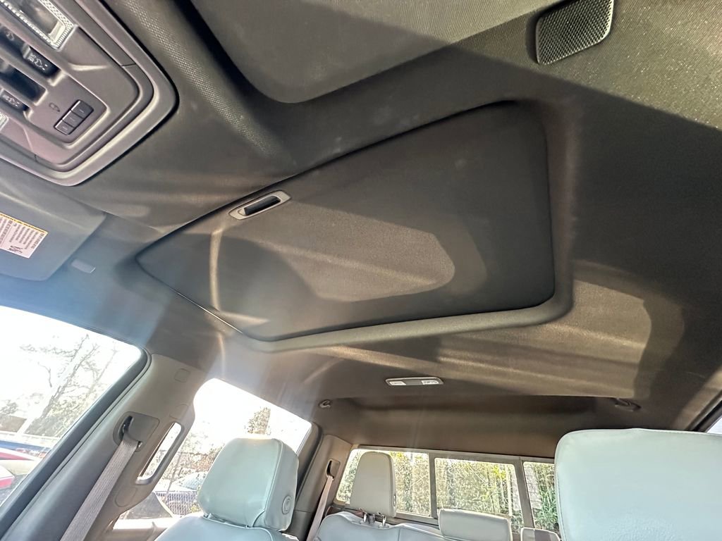 Used 2021 Chevrolet Silverado 1500 LTZ w/ LTZ Premium Package image 76