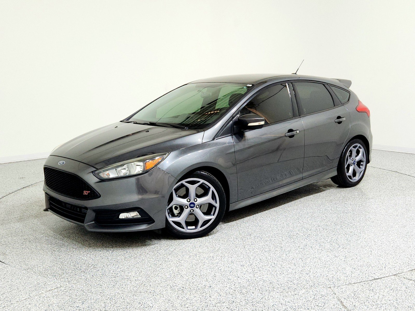 Used 2017 Ford Focus ST